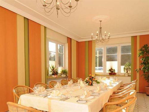 Apollo Garni Hotel